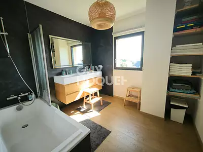 Maison, 148,12 m²