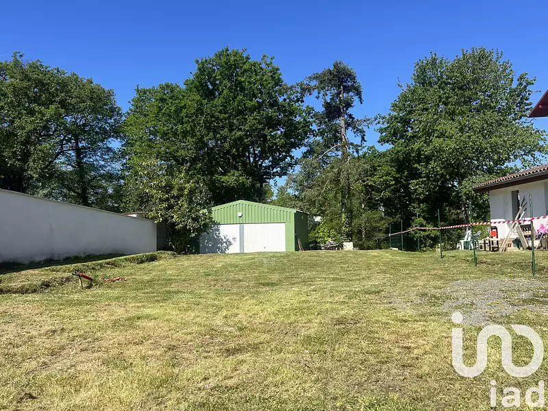 Terrain, 424 m²