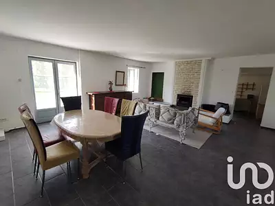 Maison, 207 m²