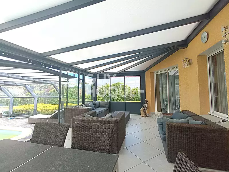 Maison, 183 m²
