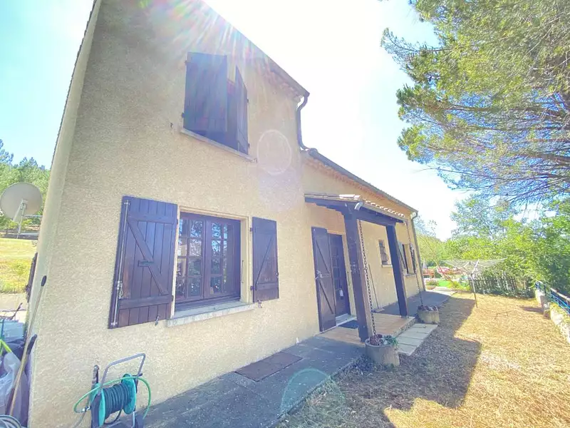 Maison, 111 m²