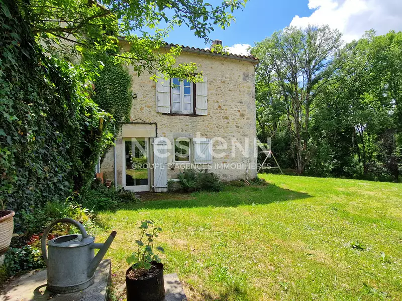 Maison, 282,3 m²
