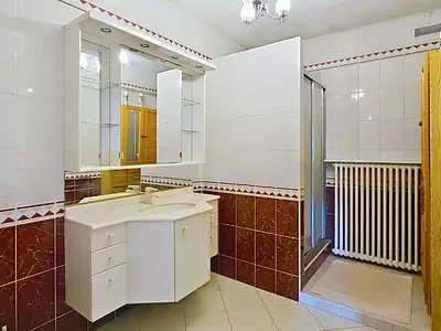 Maison, 196 m²