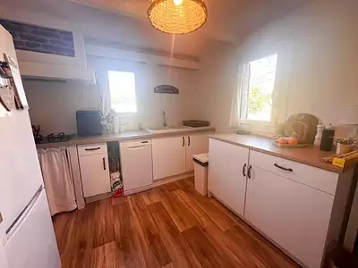 Maison, 230 m²