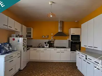 Maison, 163 m²
