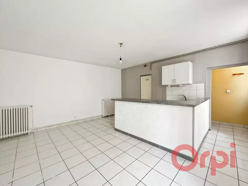 Immeuble, 99 m²