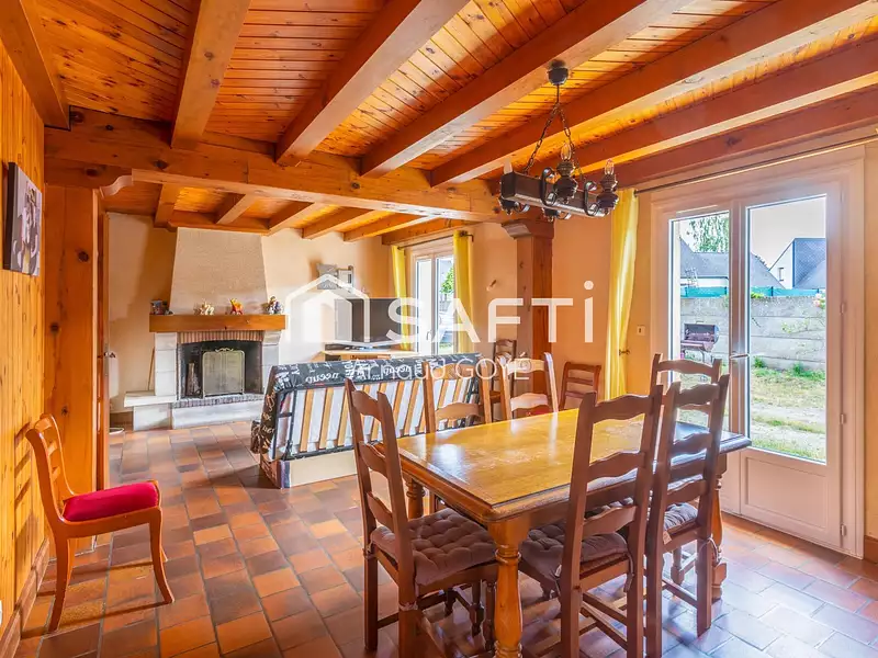 Maison, 176 m²