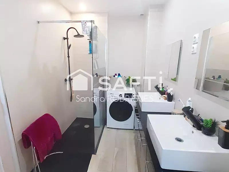 Maison, 160 m²