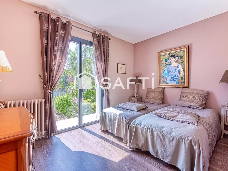 Maison, 192 m²