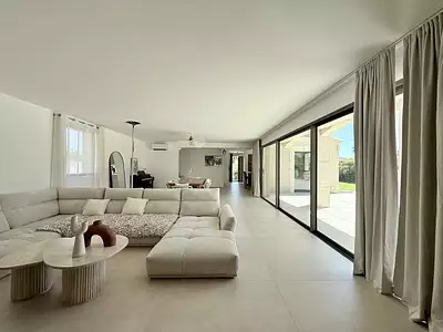 Maison, 202 m²