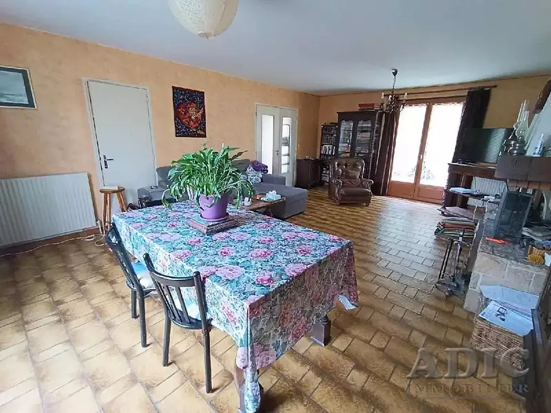 Maison, 113 m²
