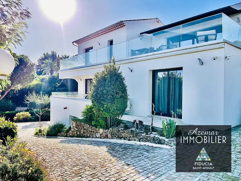 Maison, 310 m²