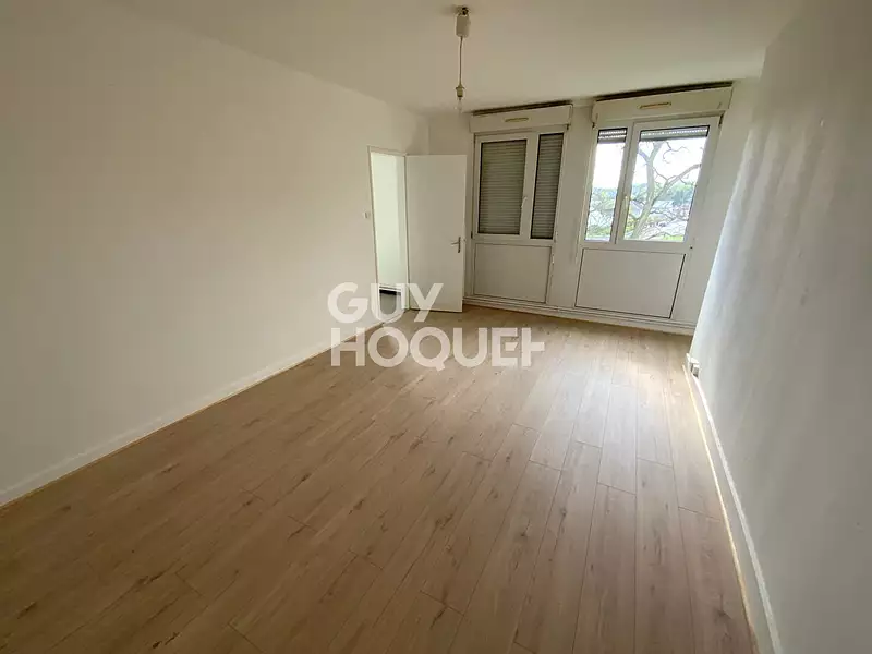 Immeuble, 1 020 m²