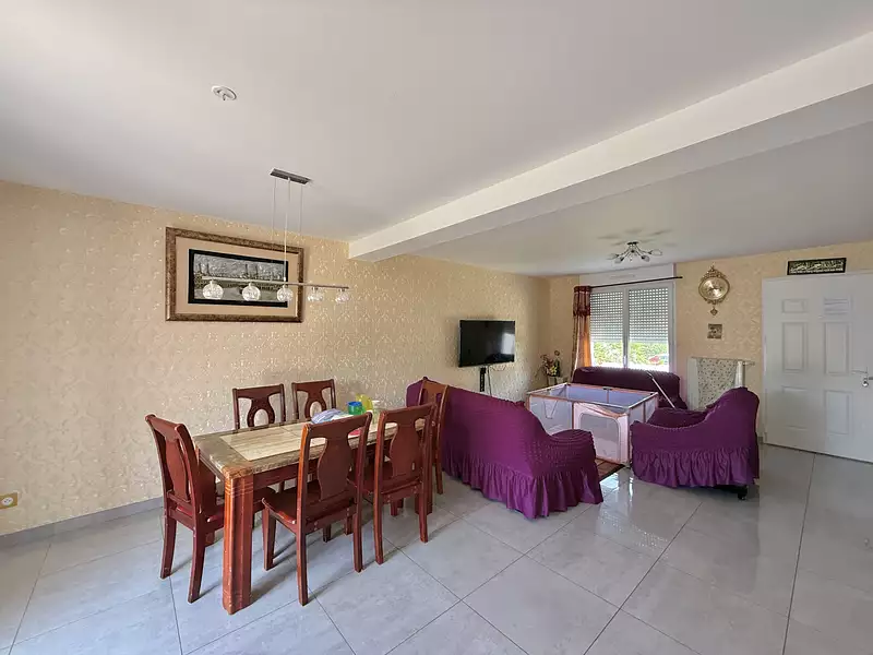 Maison, 115 m²