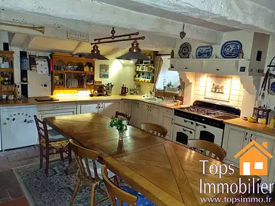 Maison, 237 m²