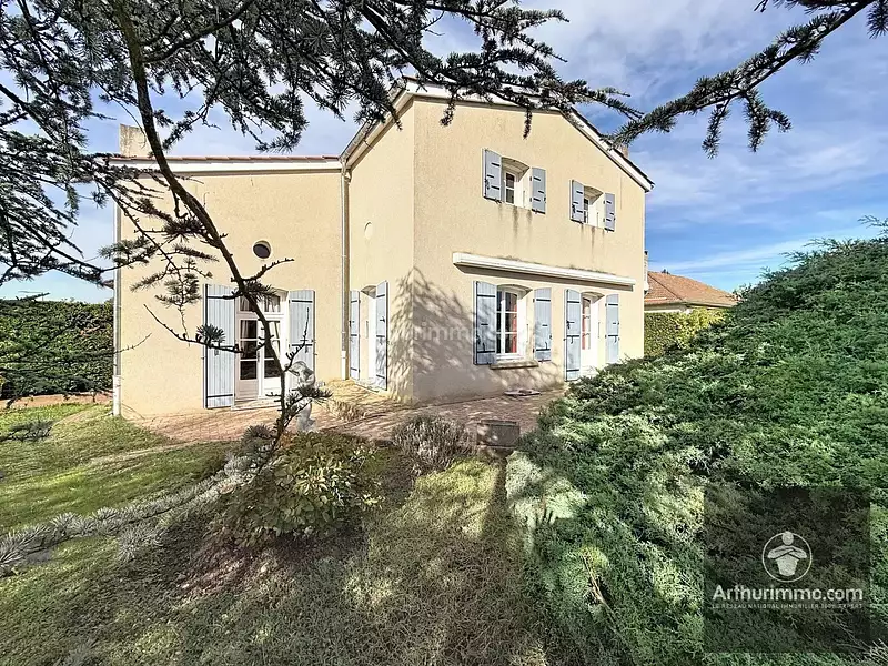 Maison, 128 m²