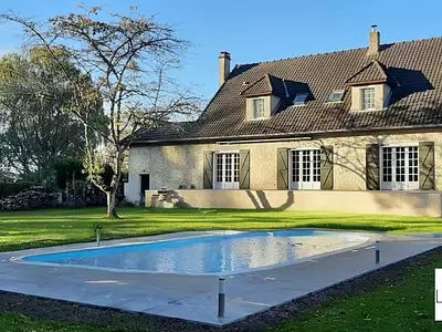 Maison, 230 m²