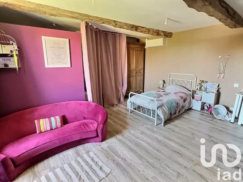 Maison, 266 m²