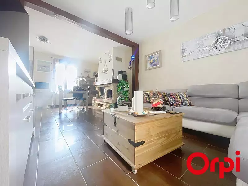 Maison, 93 m²