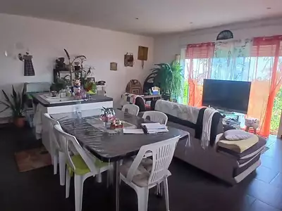Maison, 82 m²