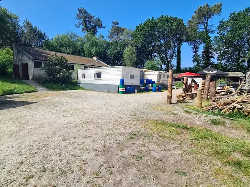 Terrain, 40 920 m²