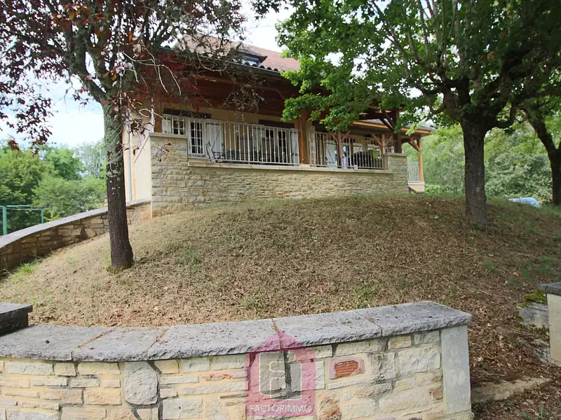 Maison, 146 m²