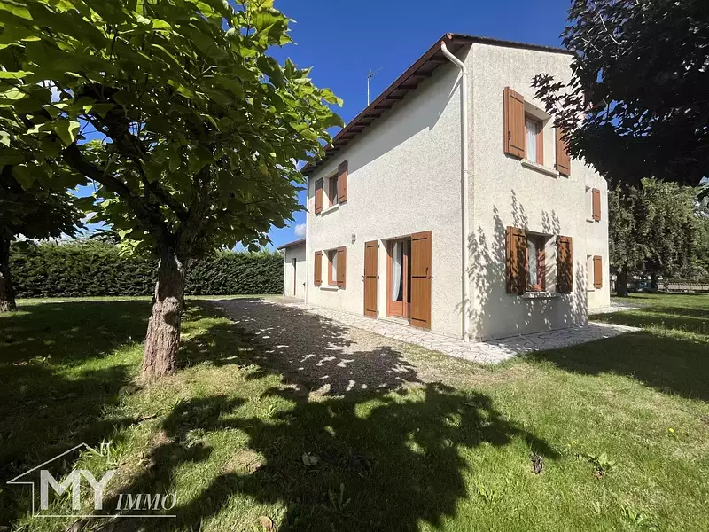 Maison, 132 m²