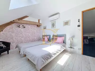 Maison, 350 m²
