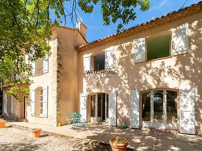 Maison, 181 m²