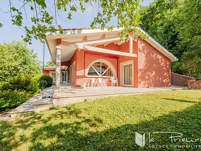Maison, 176,02 m²
