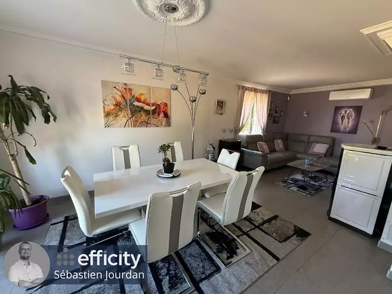 Maison, 103 m²