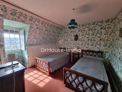Maison, 198 m²