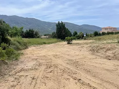 Terrain, 2 296 m²