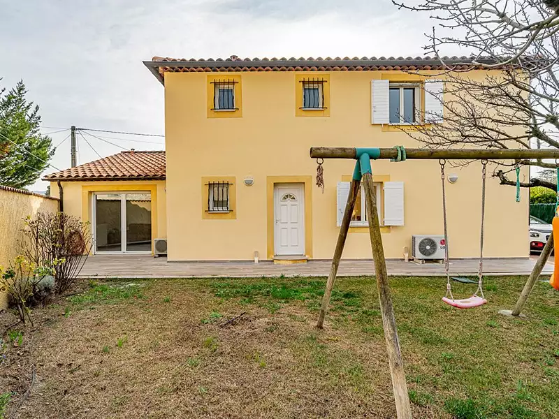 Maison, 200 m²