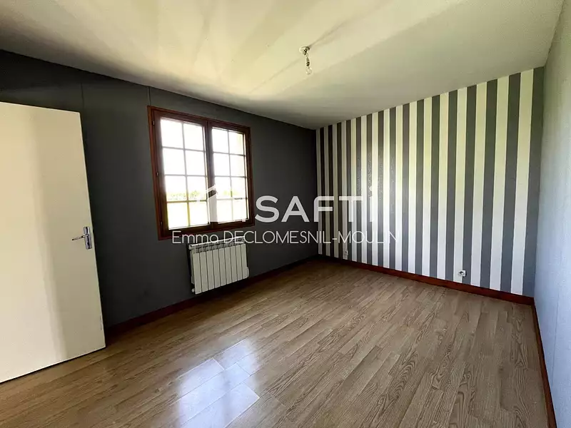 Maison, 84 m²