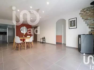 Maison, 120 m²