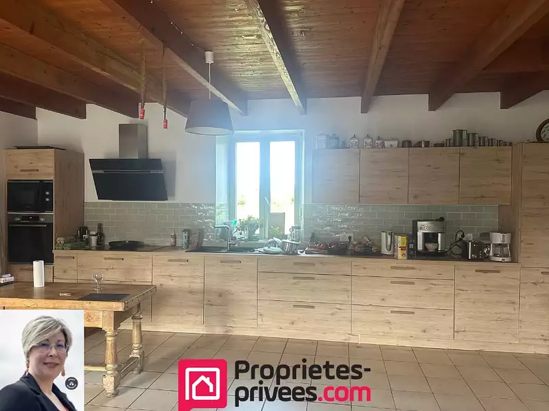 Maison, 180 m²