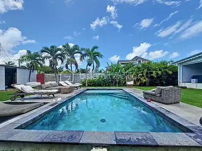 Maison, 163 m²