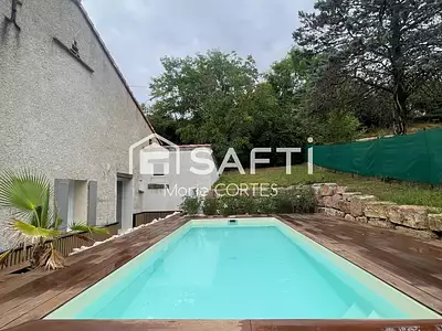 Maison, 159 m²