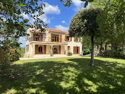 Maison, 200 m²
