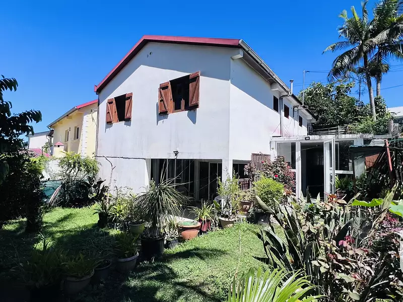 Maison, 151 m²