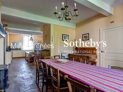Maison, 336 m²