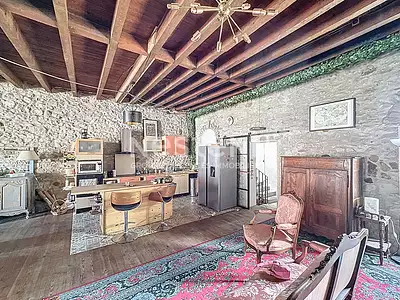 Maison, 280 m²