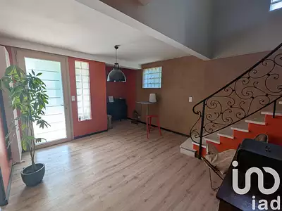 Maison, 166 m²