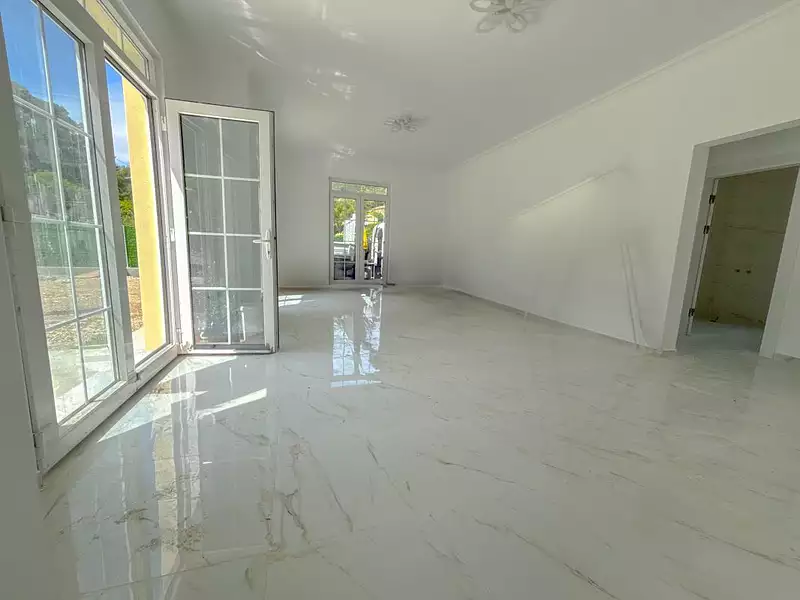 Maison, 180 m²