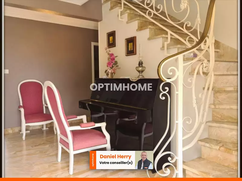 Maison, 180 m²