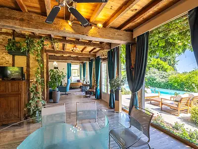 Maison, 270 m²