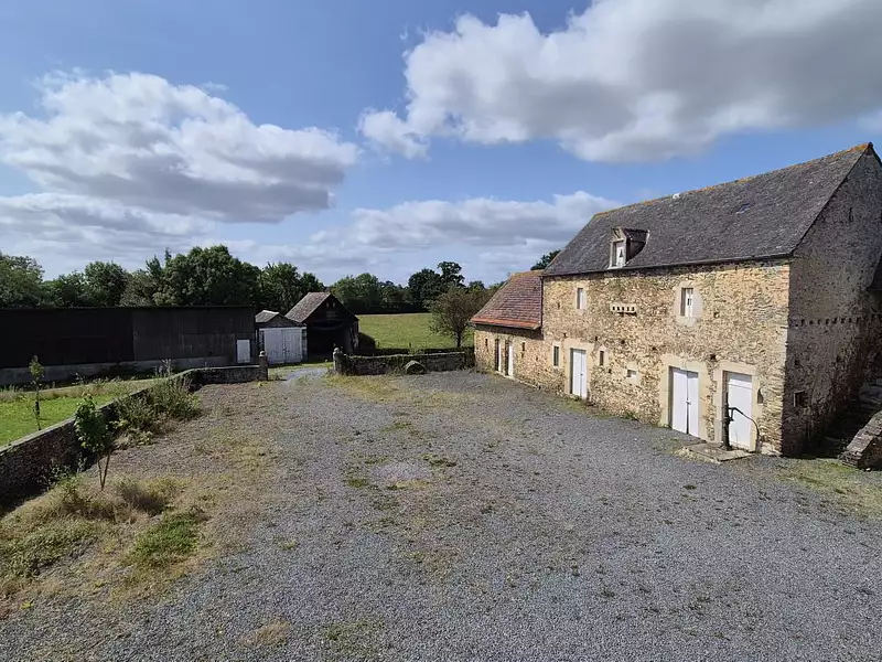 Maison, 180 m²
