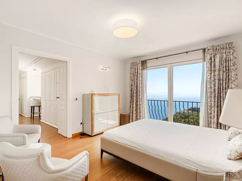 Maison, 398 m²