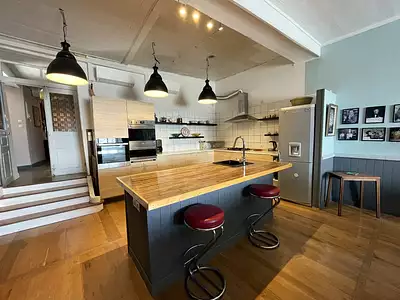 Maison, 204 m²